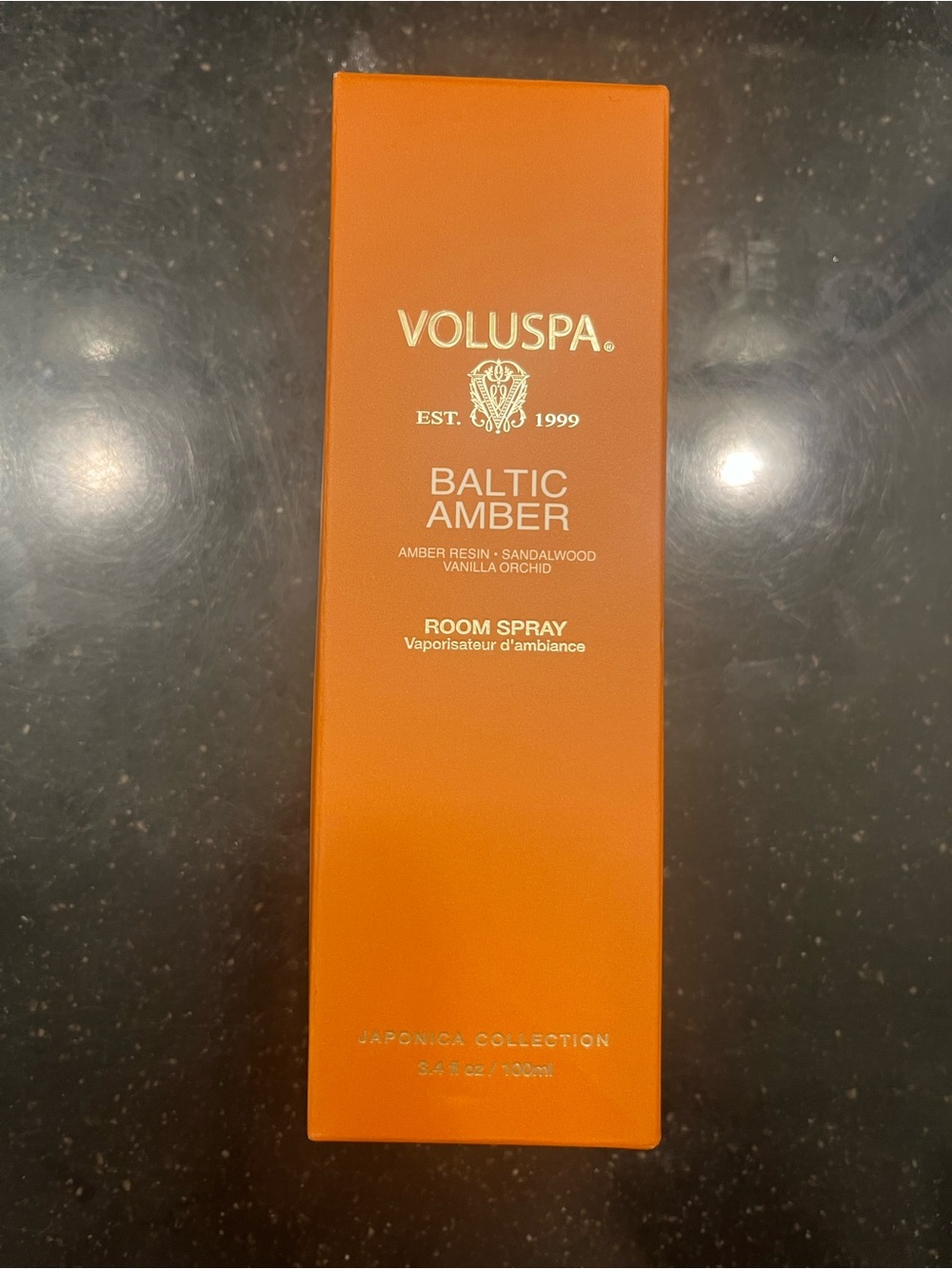 Voluspa Baltic Amber Orange Room Mist